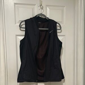Nike Black Sleeveless Women's Top